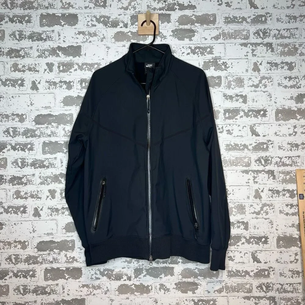 Nike wind breaker full zip jacket